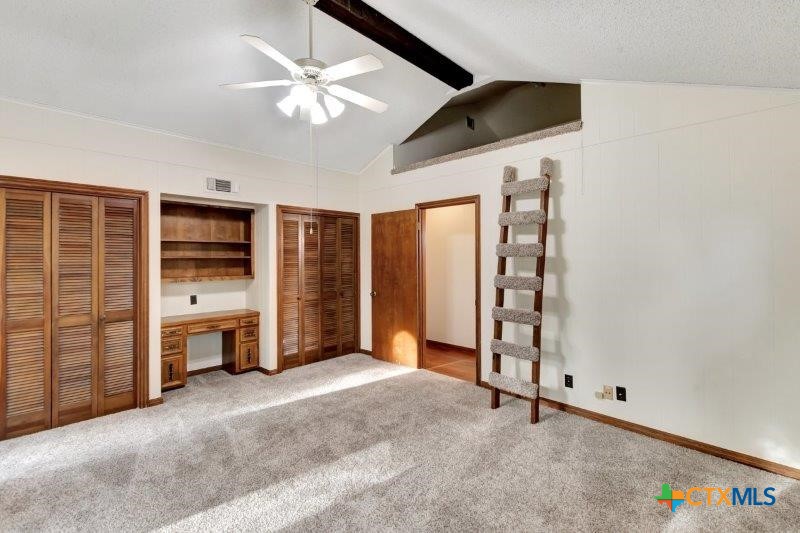 102 Lamorak Street Property Photo 29