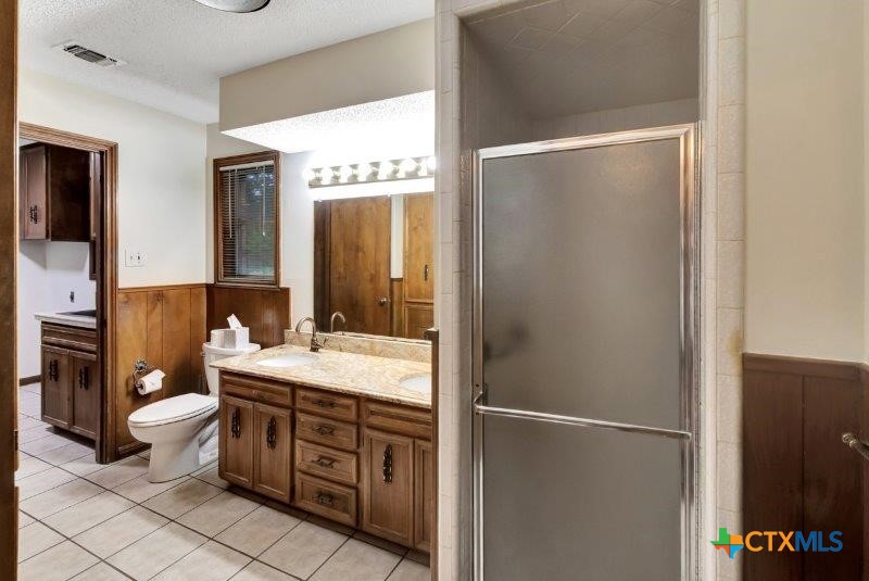 102 Lamorak Street Property Photo 34