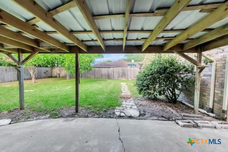 102 Lamorak Street Property Photo 41