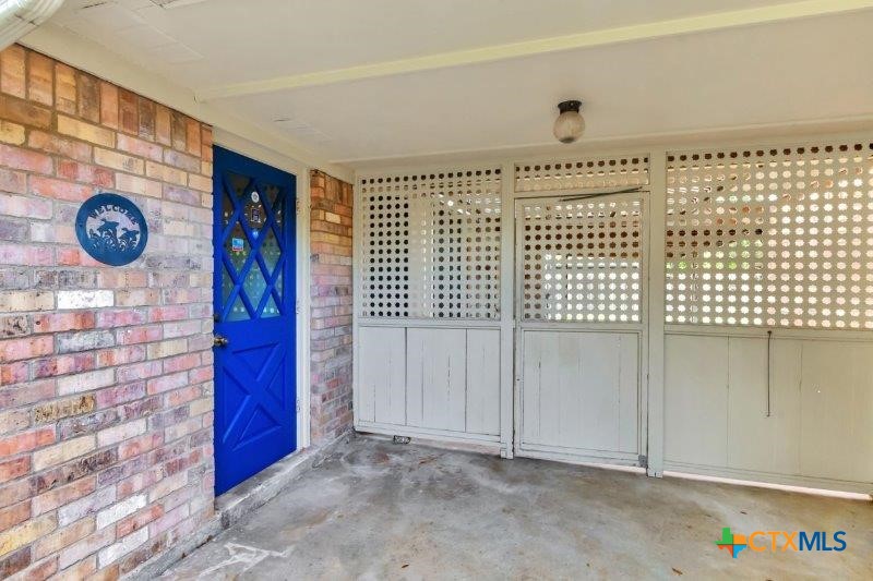 102 Lamorak Street Property Photo 42