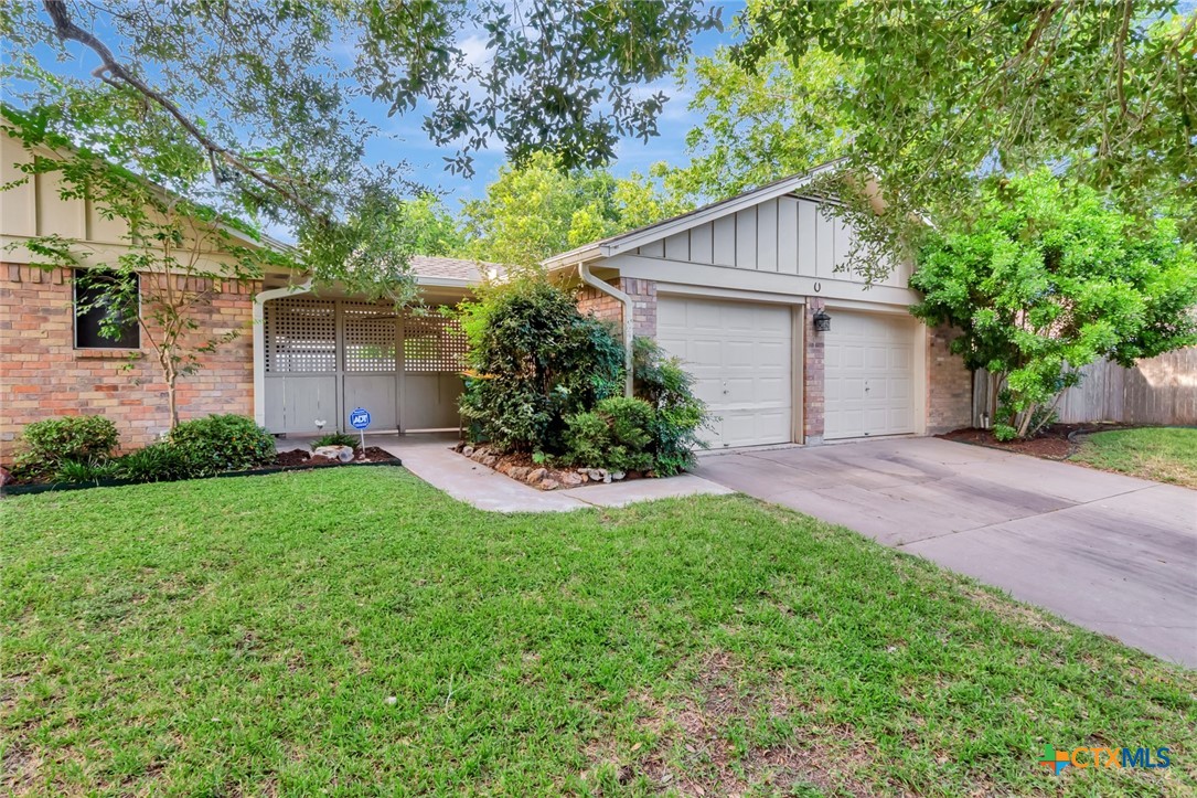 102 Lamorak Street Property Photo 48