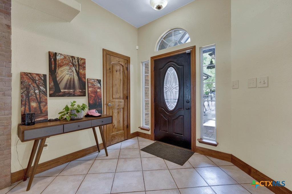 14147 Fm 306 Property Photo 7