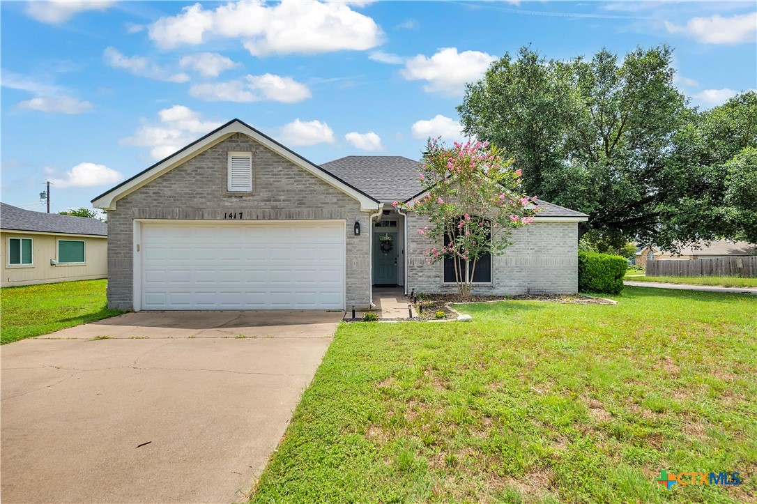 1417 Ridgeway Drive Property Photo 1