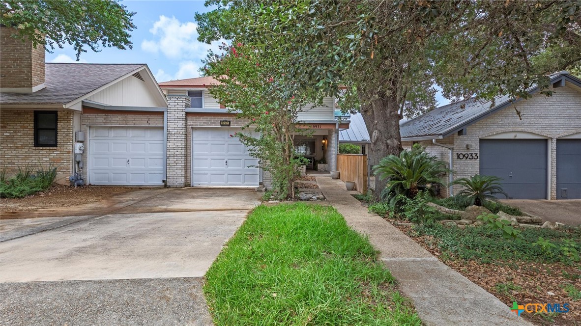10931 Whisper Valley Street Property Photo 1