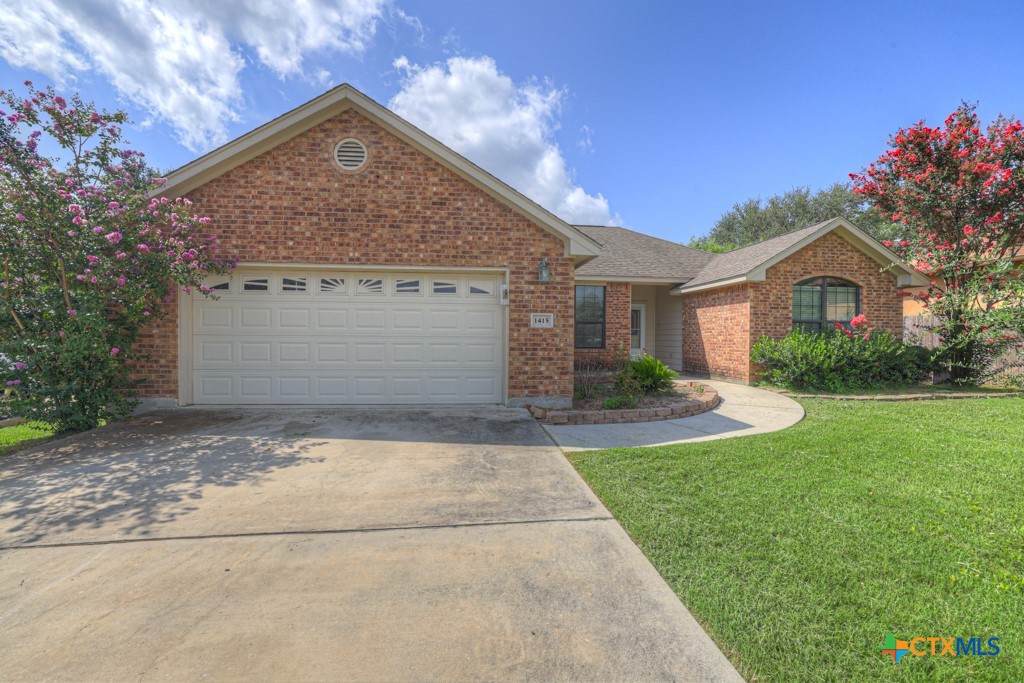 1415 Allison Drive Property Photo 1