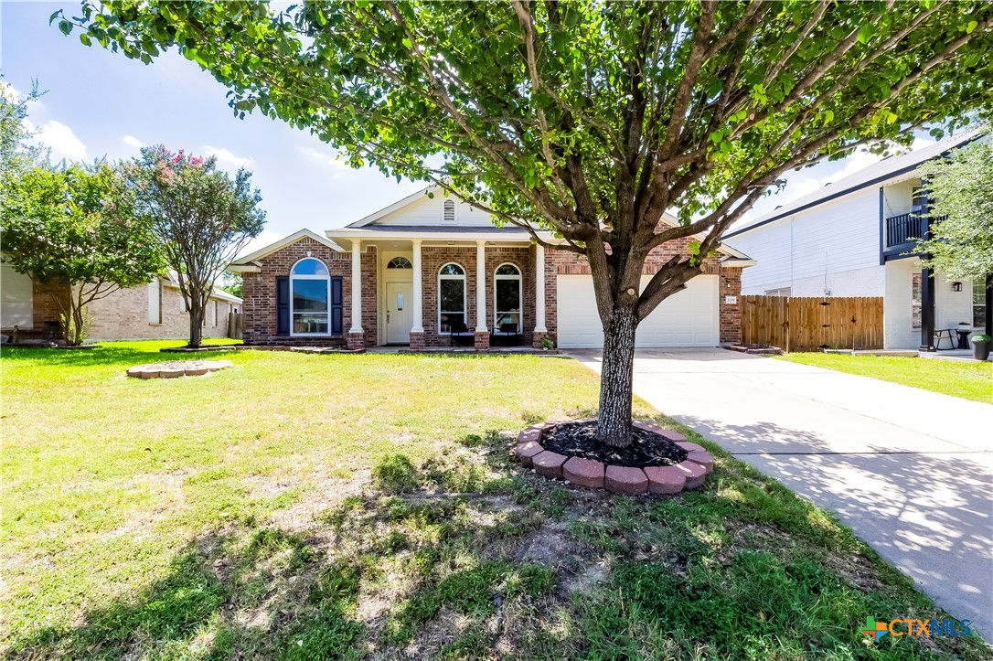 2209 Memory Lane Property Photo 1