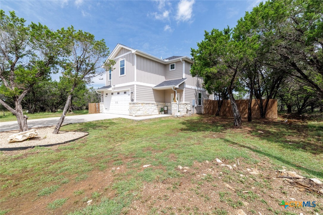 5116 Comanche Drive Property Photo 1