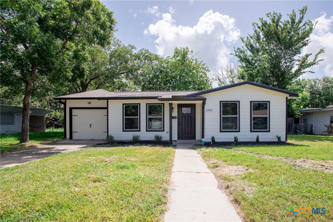 1204 Alcoa Street Property Photo 1