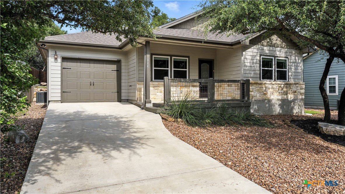 844 Canyon Trace Property Photo 1