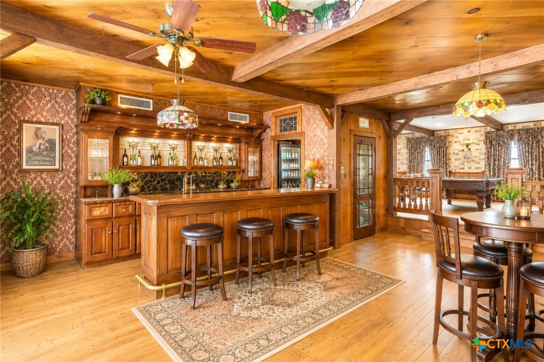 1101 Clark Street Property Photo 3