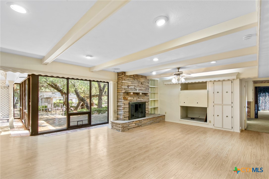 1101 Clark Street Property Photo 13