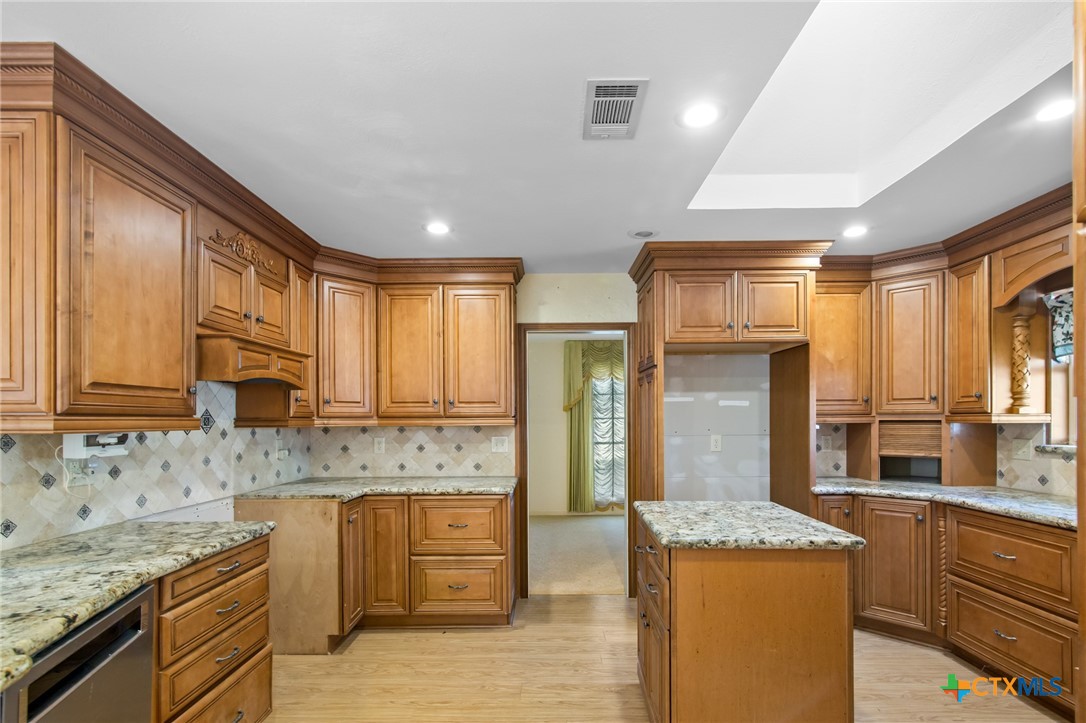 1101 Clark Street Property Photo 17