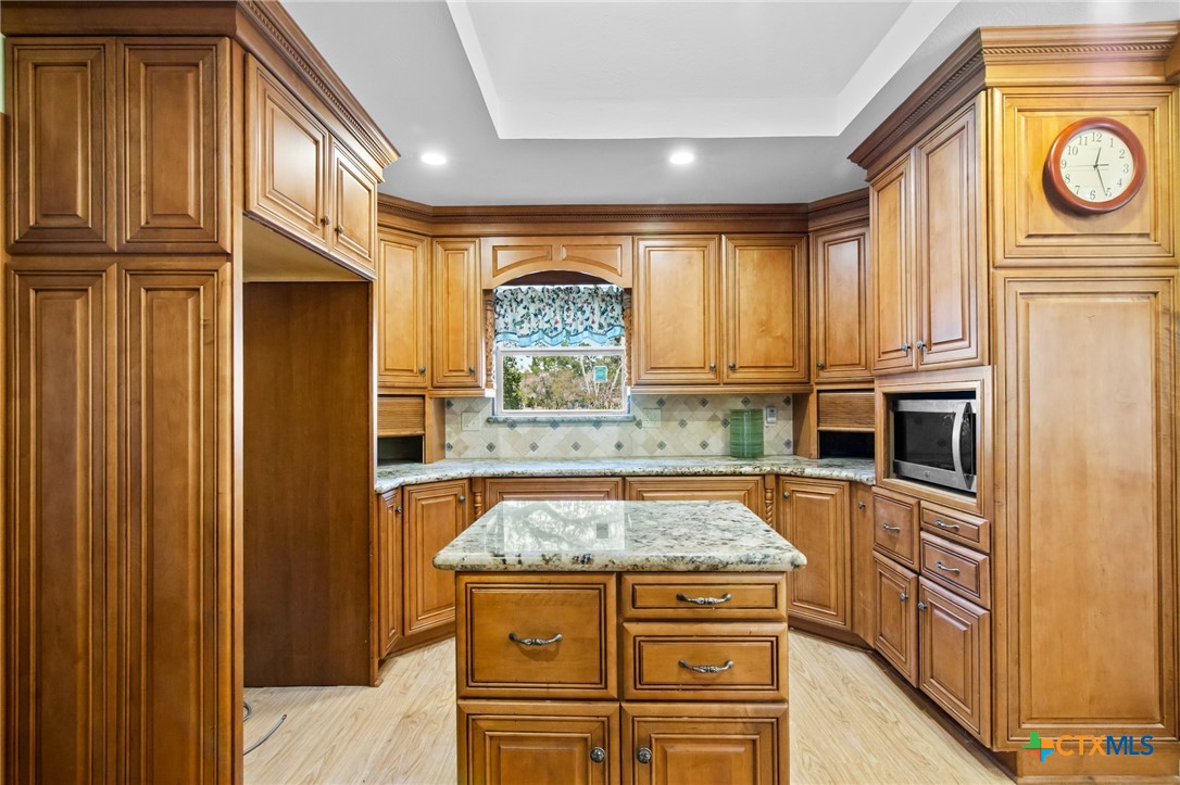 1101 Clark Street Property Photo 18