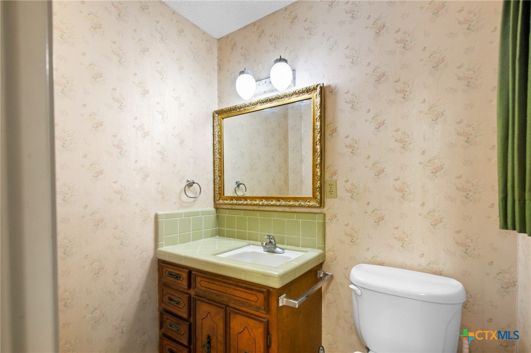 1101 Clark Street Property Photo 21