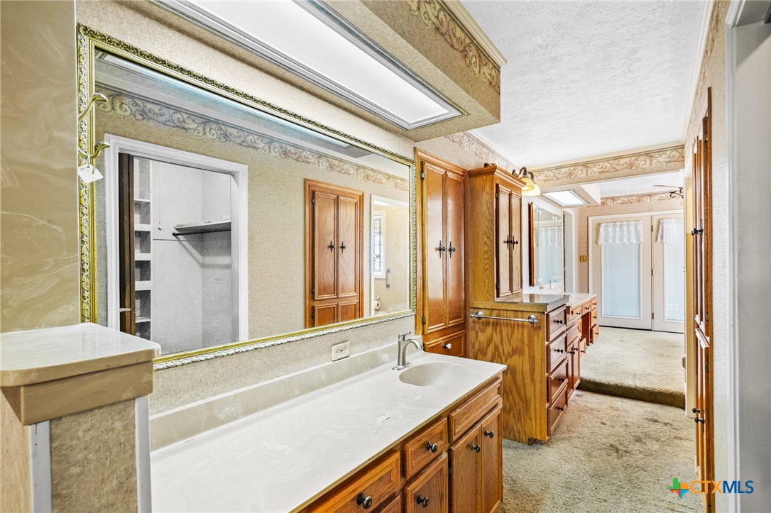 1101 Clark Street Property Photo 33