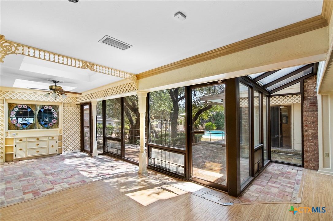 1101 Clark Street Property Photo 39