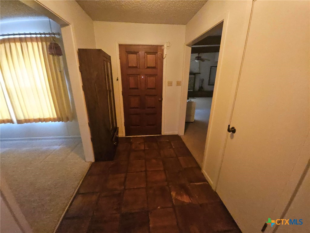601 N Rhomberg Street Property Photo 9