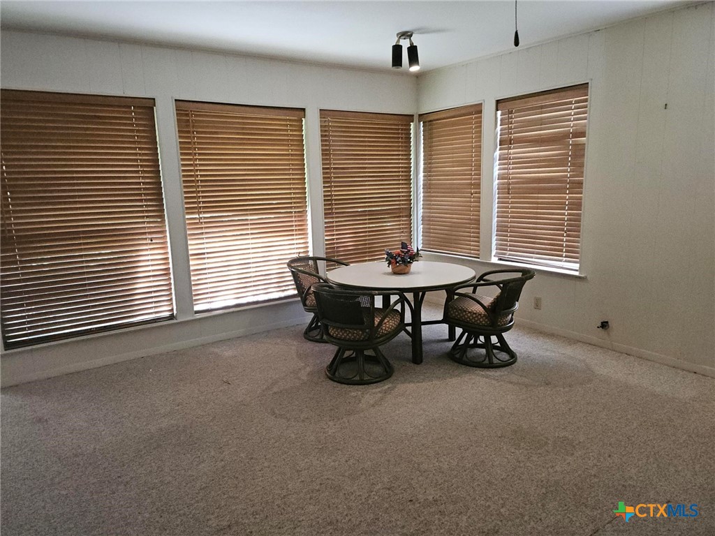601 N Rhomberg Street Property Photo 20