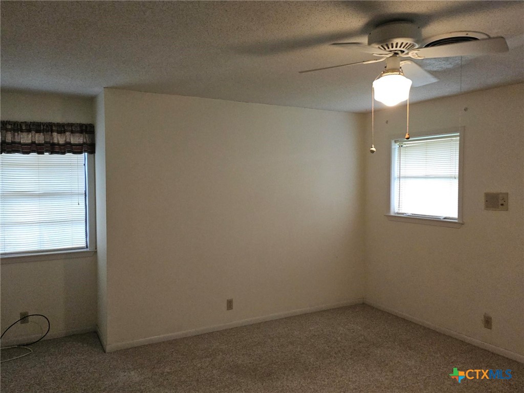 601 N Rhomberg Street Property Photo 36