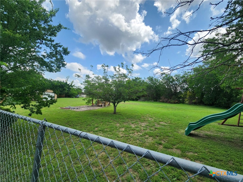 601 N Rhomberg Street Property Photo 41
