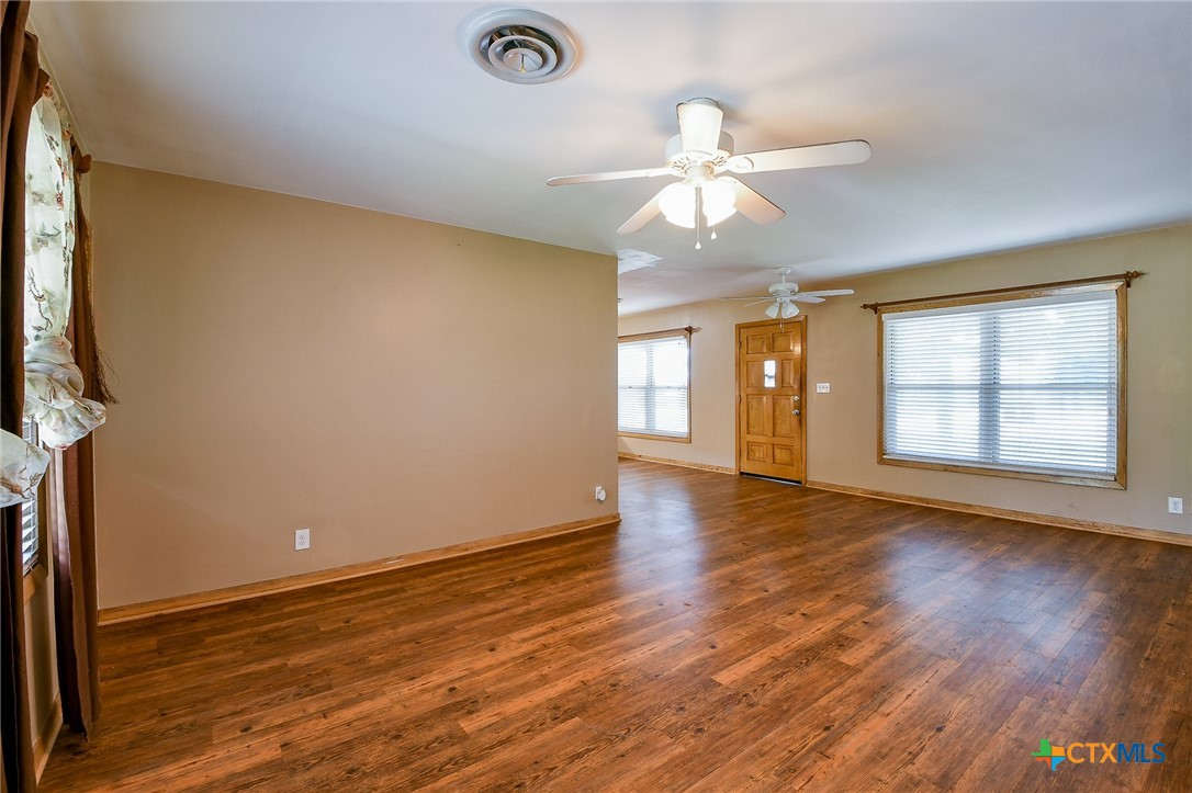 108 Sandra Street Property Photo 5