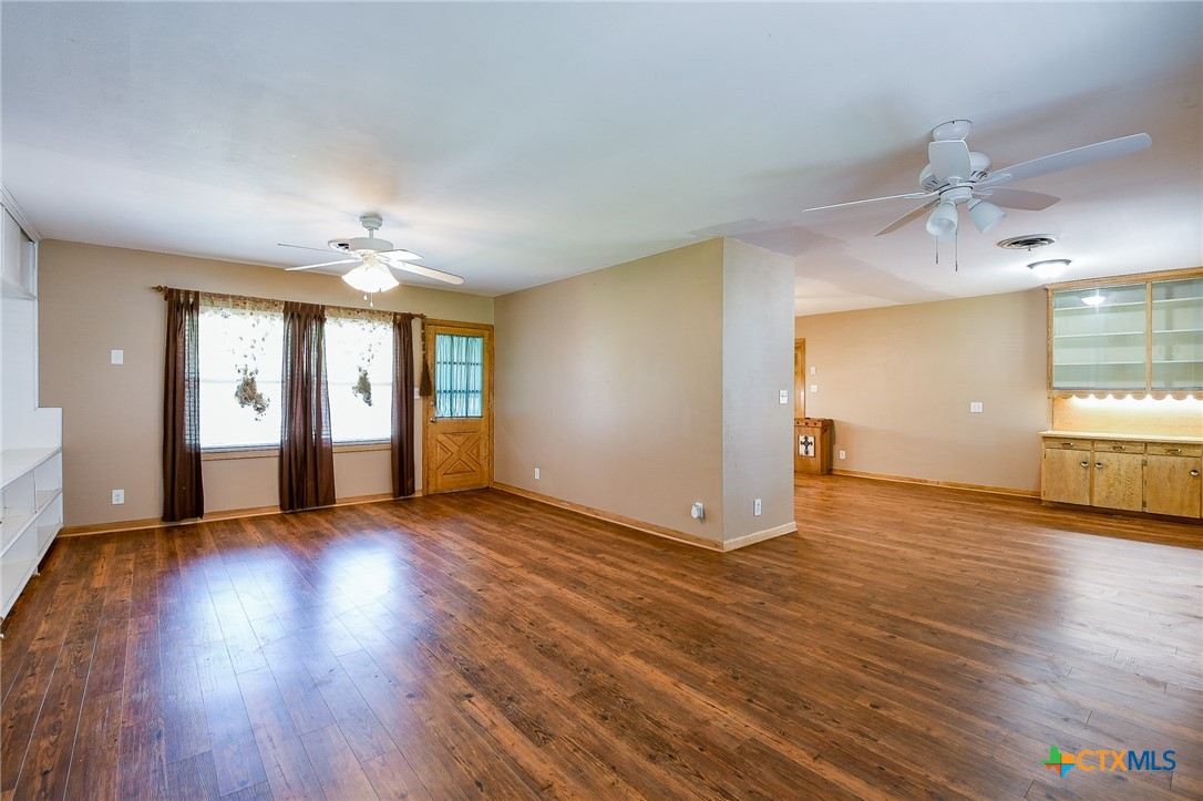 108 Sandra Street Property Photo 7