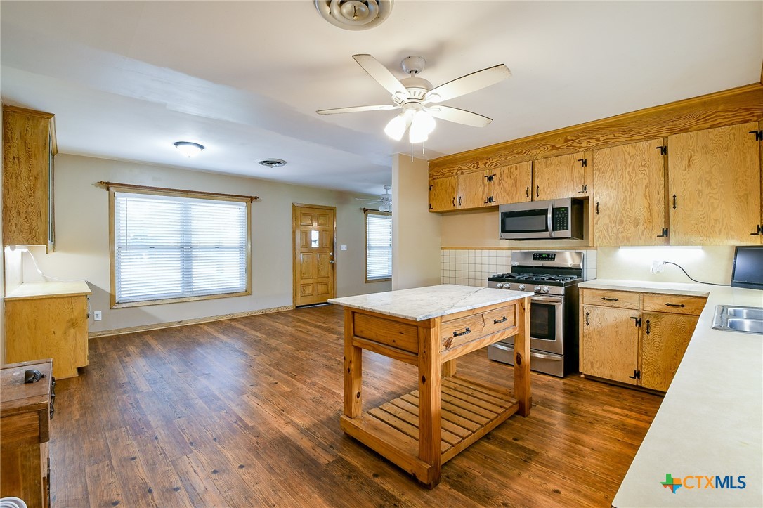 108 Sandra Street Property Photo 13
