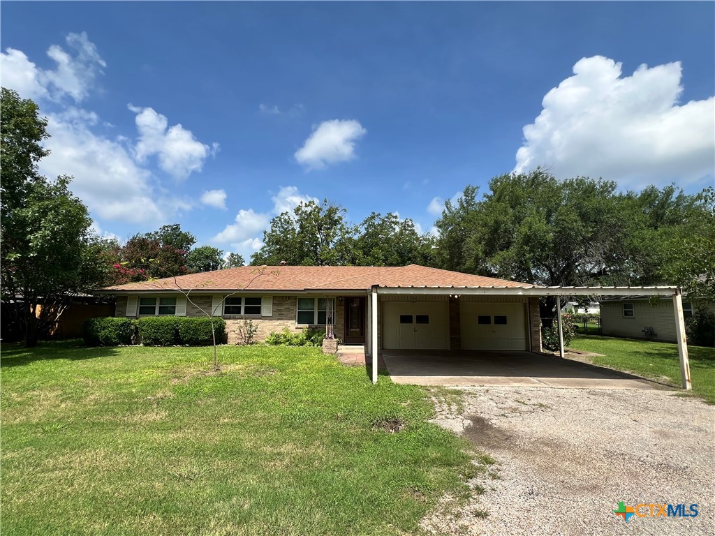 108 S Meadow Drive Property Photo 1