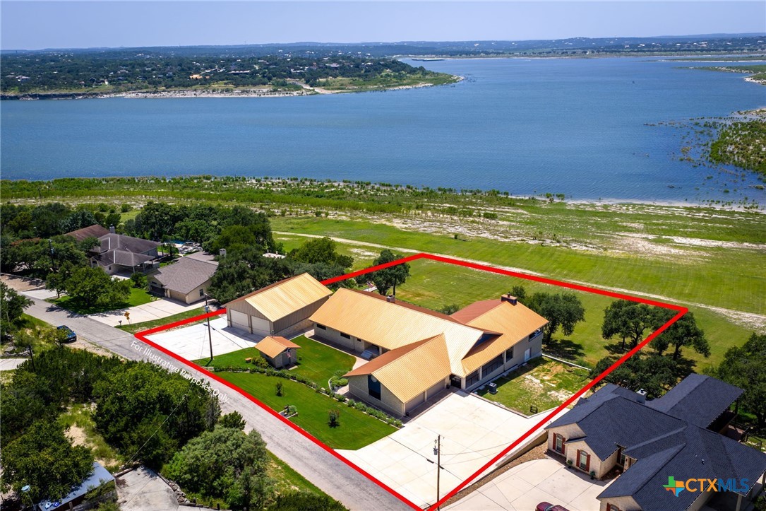 800 Military Drive Property Photo