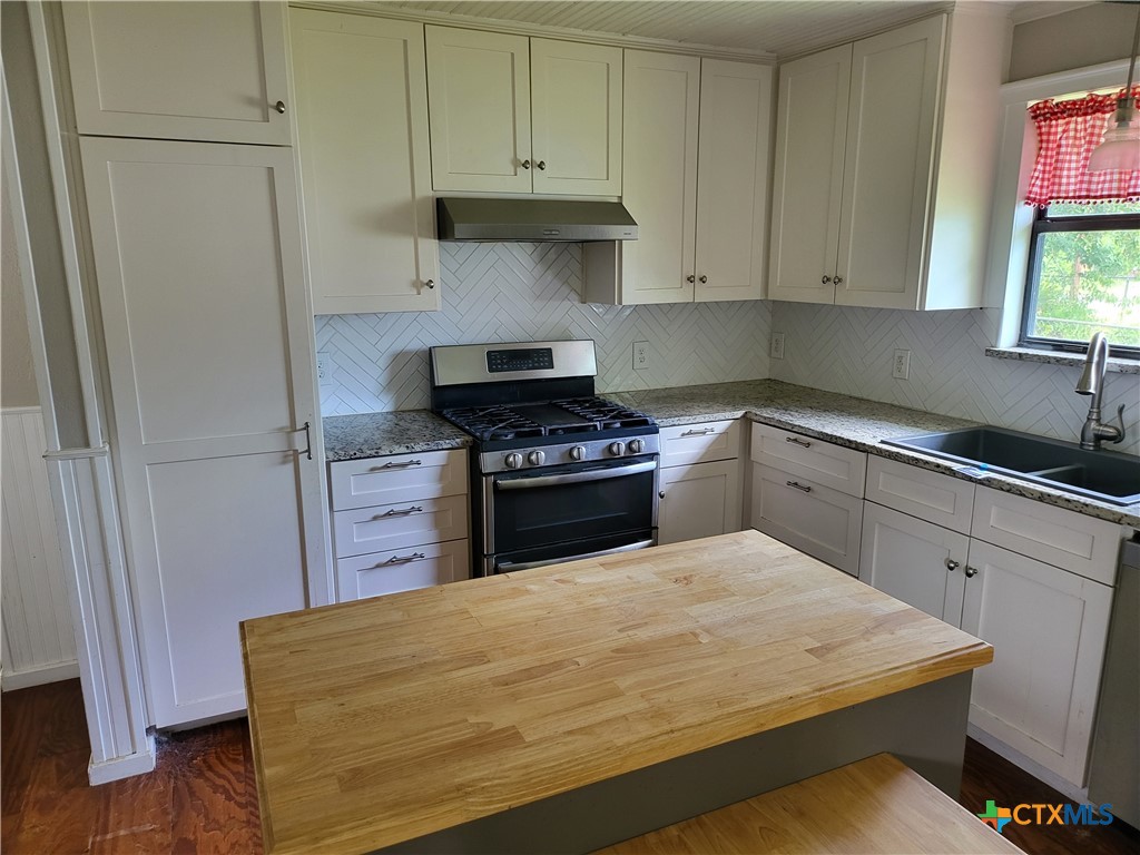 197 Mustang Street Property Photo 4