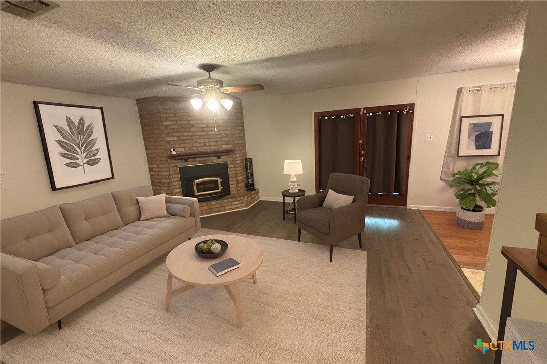 608 Allen Street Property Photo