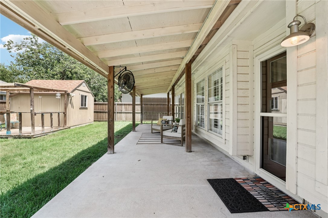 8112 Elkhorn Mountain Trail Property Photo 27