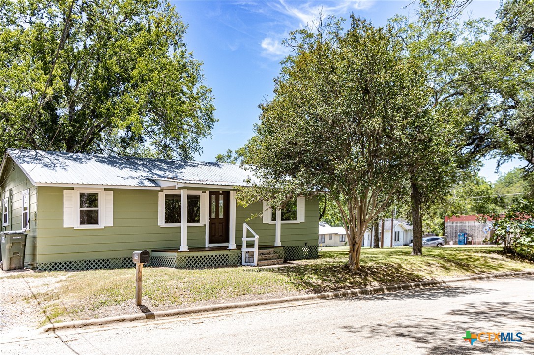 200 Bowie Street Property Photo 1