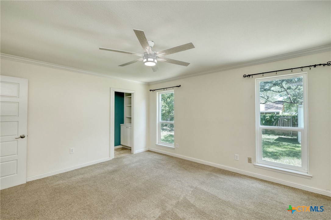6702 Colina Lane Property Photo 7