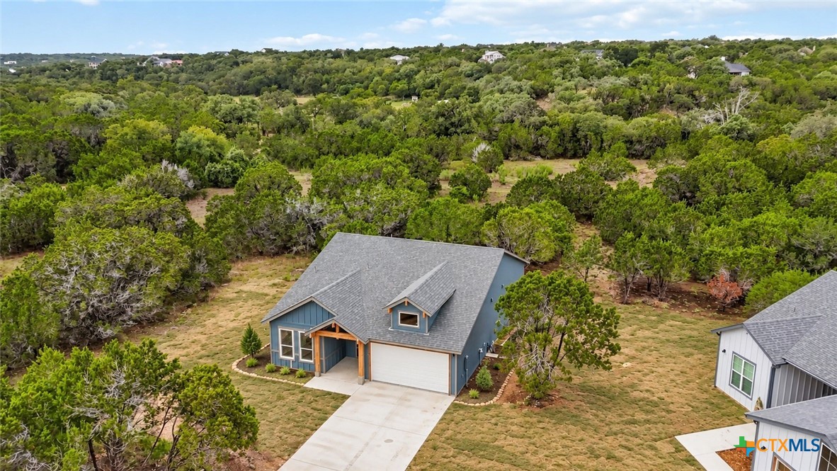 12 Meadow Oak Court Property Photo 2