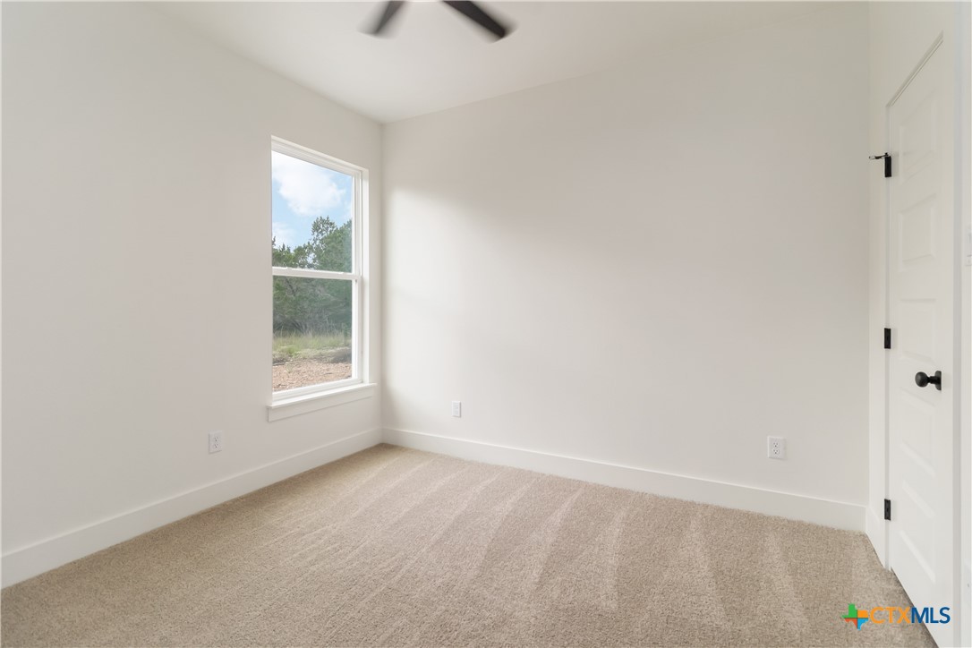 12 Meadow Oak Court Property Photo 22