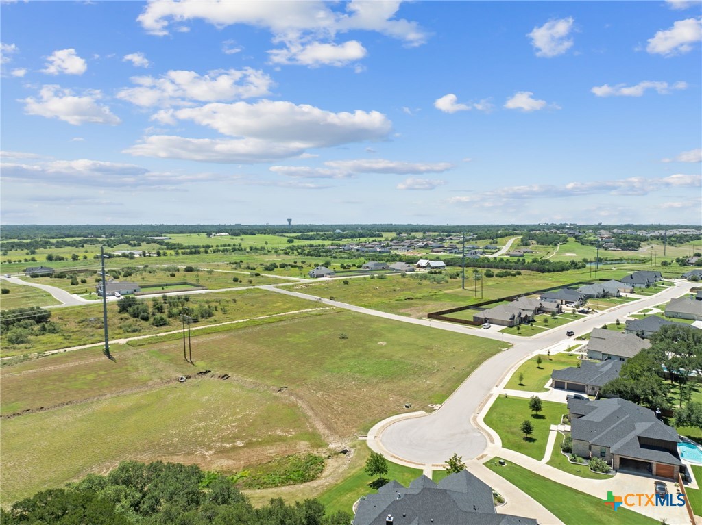 1450 Stone Russell Drive Property Photo 3