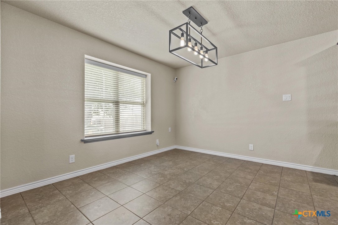 6405 Deorsam Loop Property Photo 19