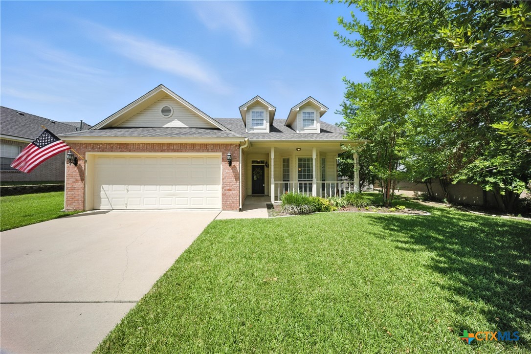 2420 Pin Oak Drive Property Photo 1