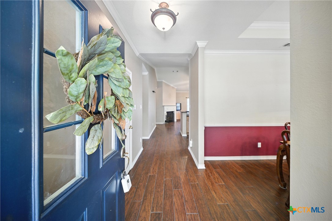 2420 Pin Oak Drive Property Photo 2