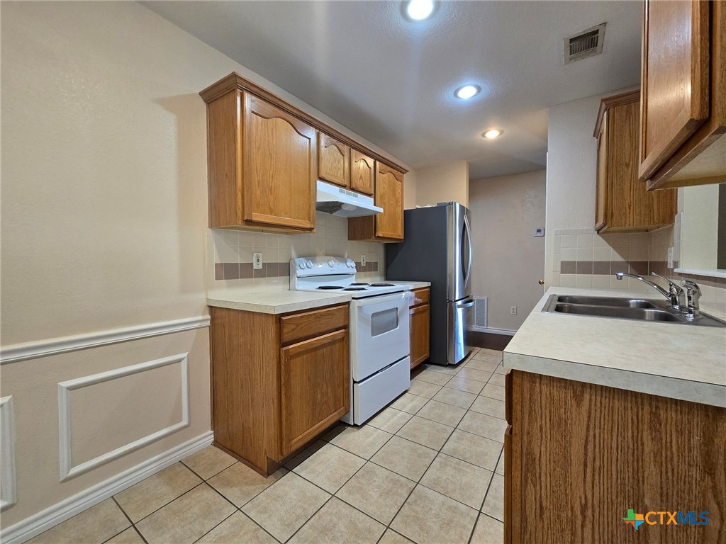 2413 Haven Drive Property Photo 4