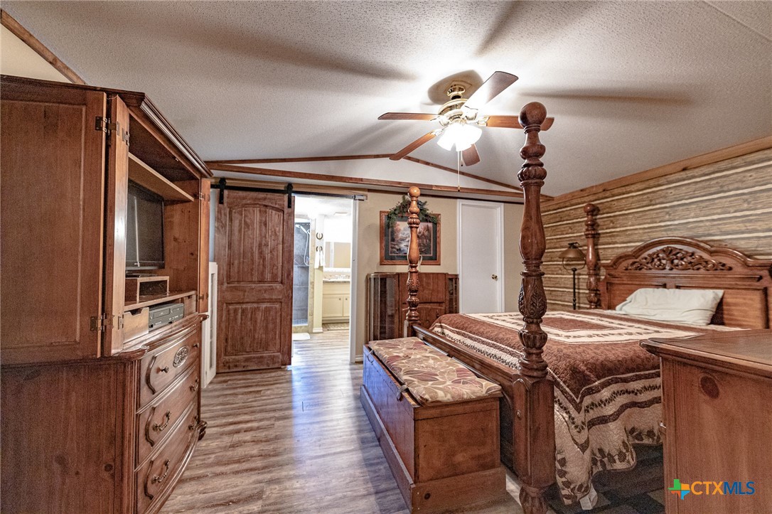 14751 Fm 530 Property Photo 11