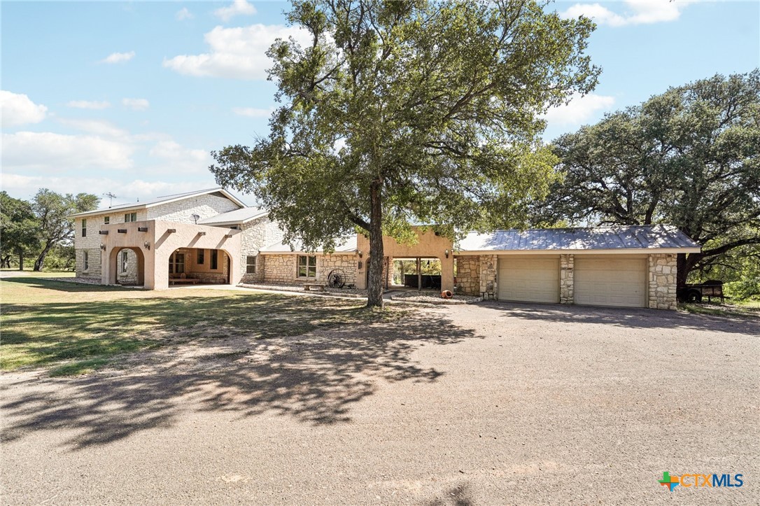 190 Private Road 3011 Property Photo 5