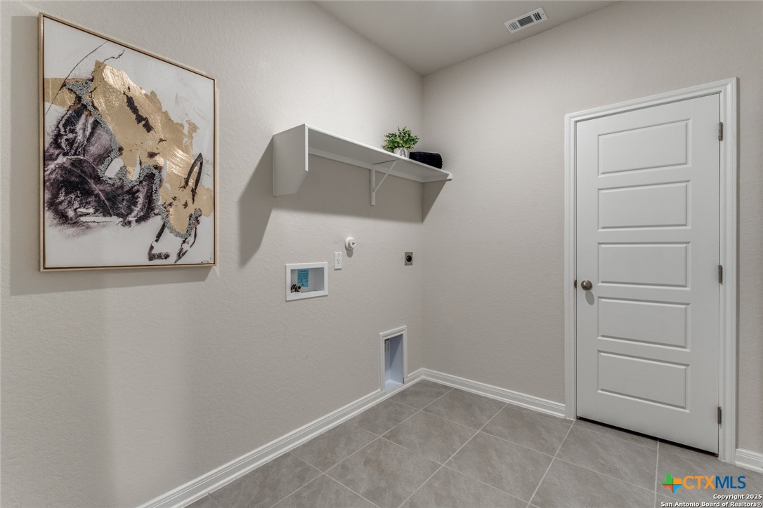 105 Ridgeway Pass Property Photo 14