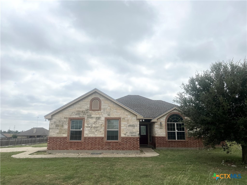 8407 Shaw Road Property Photo 1