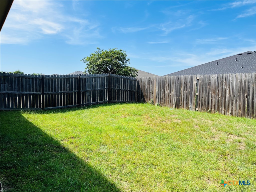 1301 Loyal Lane B Property Photo 26
