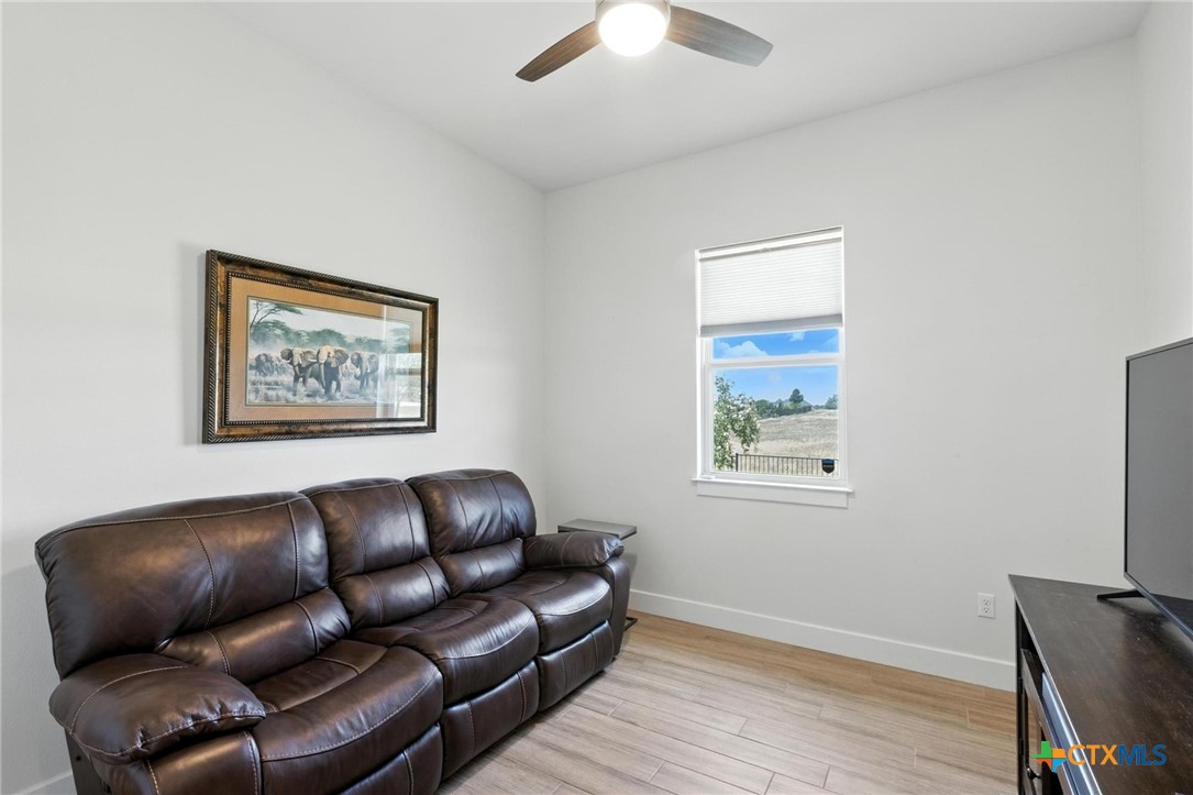 450 Peck Street Property Photo 25