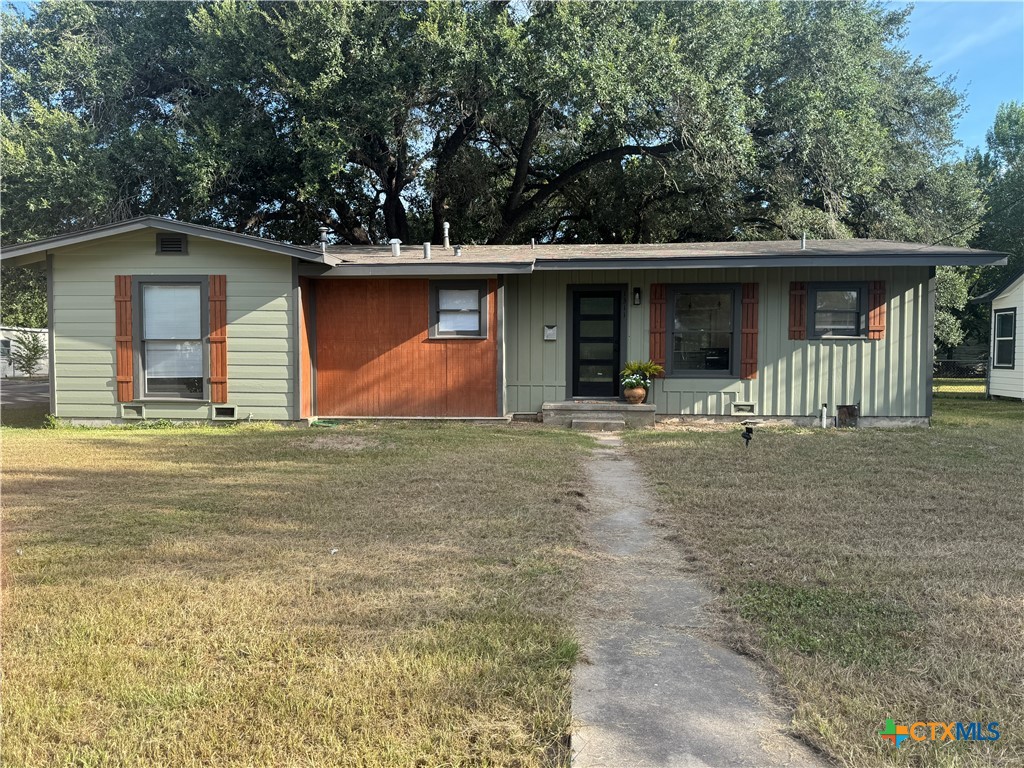 1311 E Park Avenue Property Photo 1