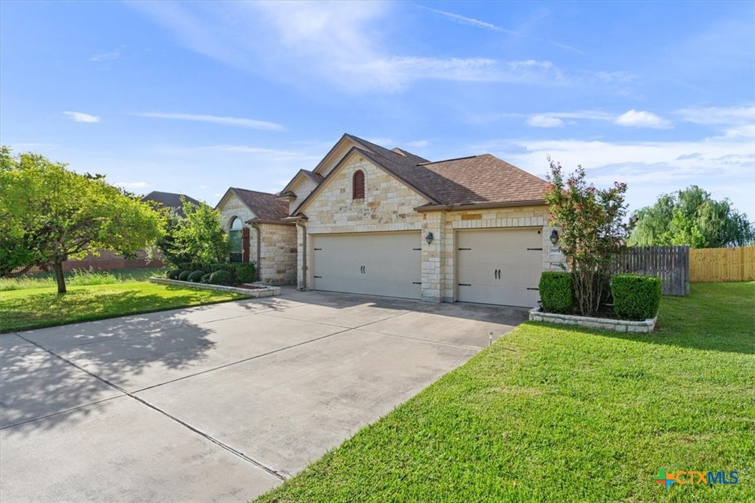 3904 Scenic Trail Drive Property Photo 1
