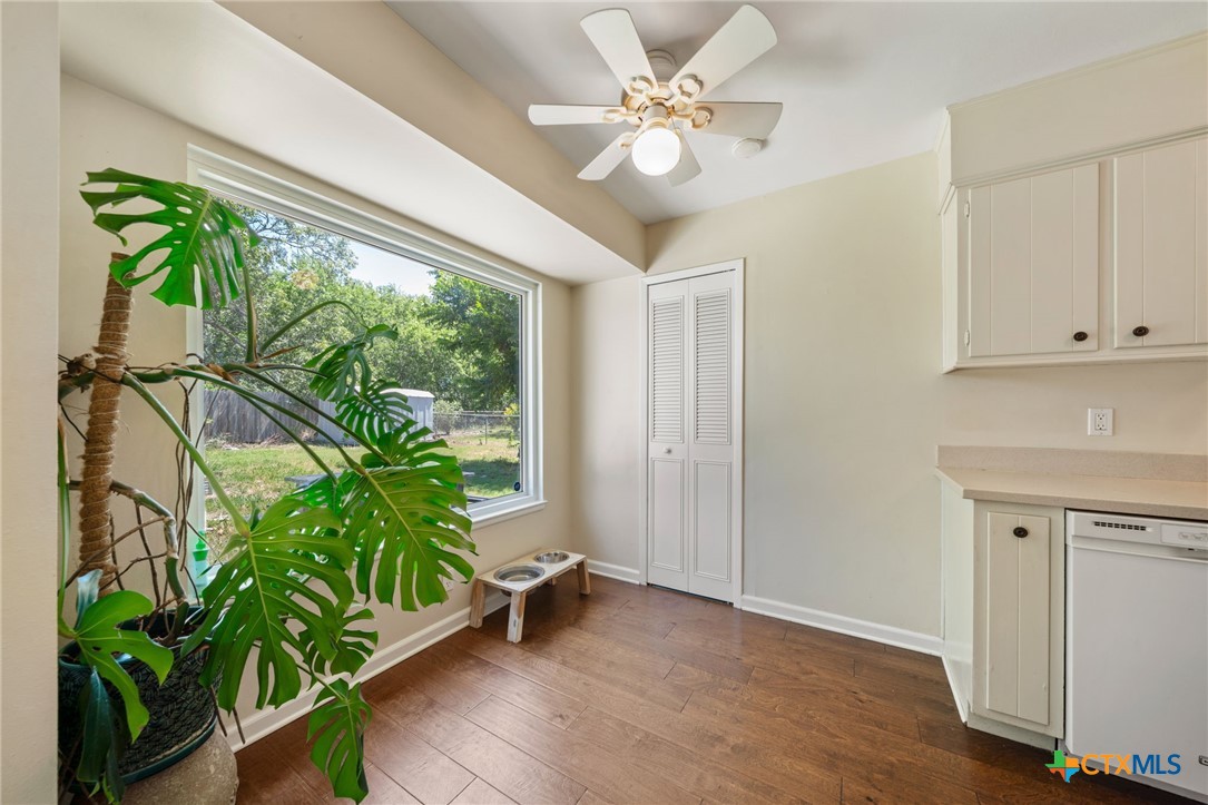 5131 Village Way Property Photo 12